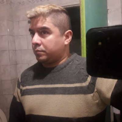  Hombre de 44 años Parque Patricios