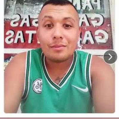  Hombre de 32 años Hurlingham