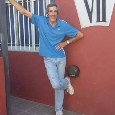  Hombre de 58 años Pilar