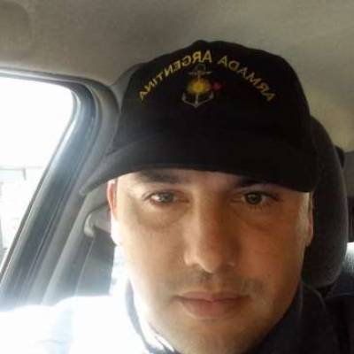  Hombre de 42 años Bahia Blanca