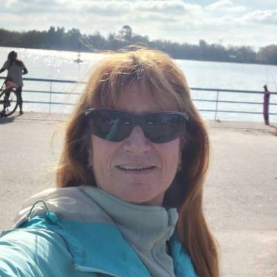  Mujer de 57 años Escobar
