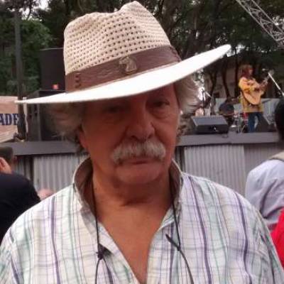  Hombre de 74 años La Paternal
