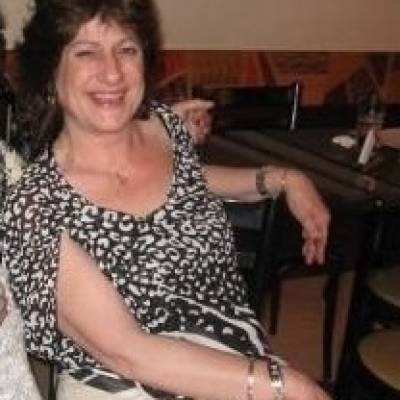  Mujer de 66 años Villa Santa Rita