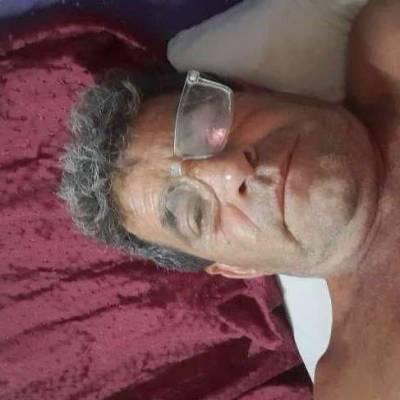  Hombre de 55 años Ezeiza