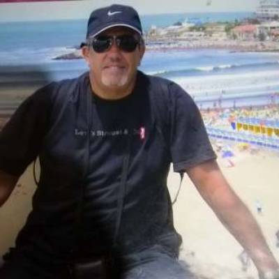  Hombre de +74 años Caballito