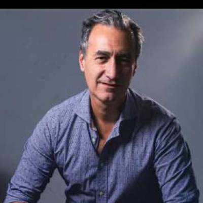  Hombre de 54 años Guaymallen