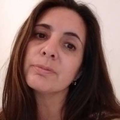  Mujer de 52 años Retiro