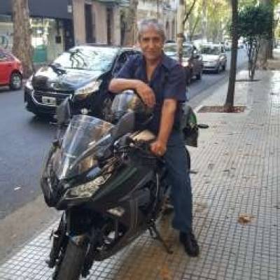  Hombre de 70 años Hurlingham