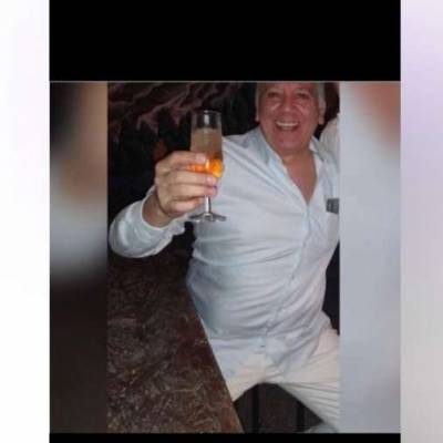 Hombre de 64 años Villa del Parque
