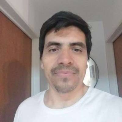  Hombre de 48 años Villa Pueyrredon