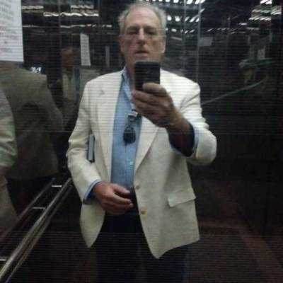  Hombre de 69 años Monte Castro