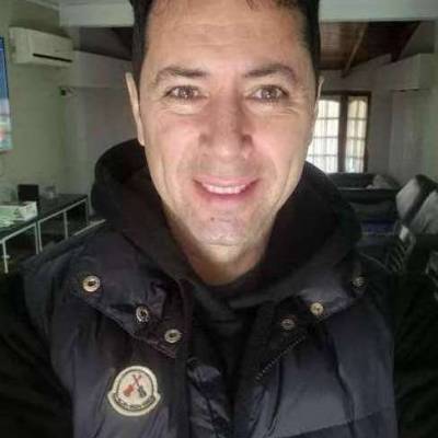  Hombre de 55 años Berazategui