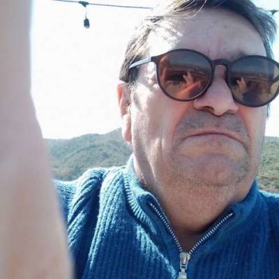 Hombre de 60 años Miramar