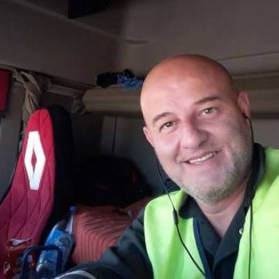  Hombre de 51 años Rafaela