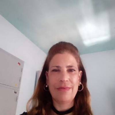  Mujer de 51 años Monserrat