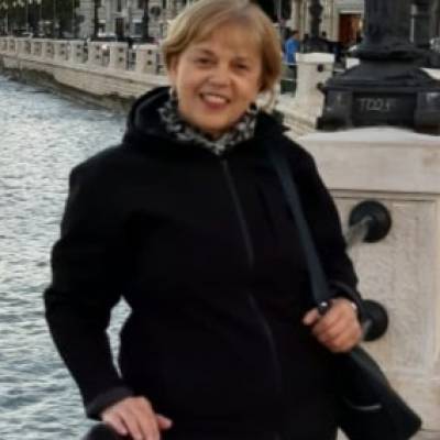  Mujer de 68 años Barracas