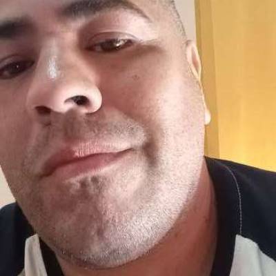  Hombre de 43 años Villa Gesell