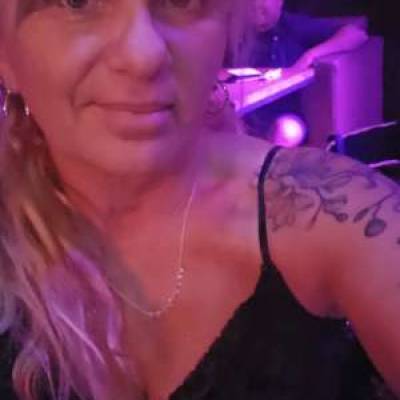  Mujer de 53 años Tres de Febrero