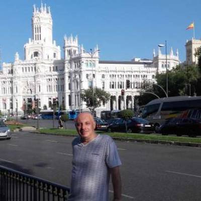  Hombre de 68 años Villa Pueyrredon