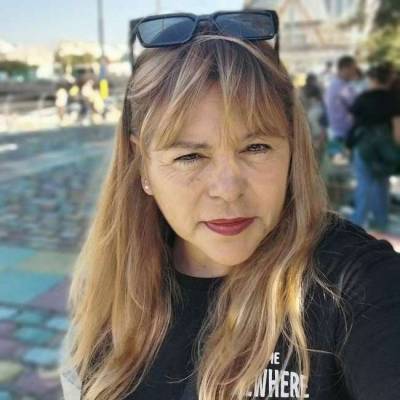  Mujer de 57 años Saavedra
