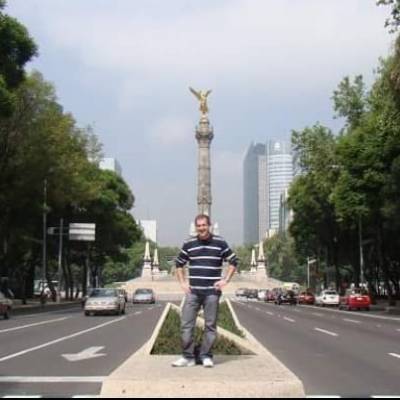  Hombre de 56 años Parque Patricios