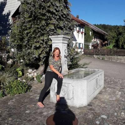  Mujer de 69 años Ezeiza