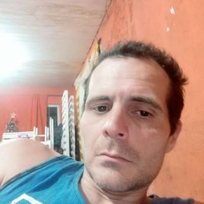  Hombre de 41 años Balvanera