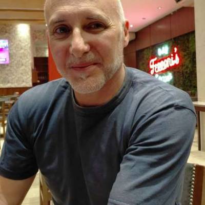  Hombre de 55 años Caballito