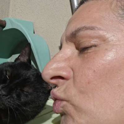  Mujer de 62 años Lujan