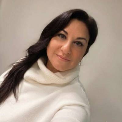 Mujer de 50 años Mataderos