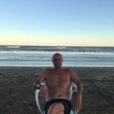  Hombre de 65 años Boedo