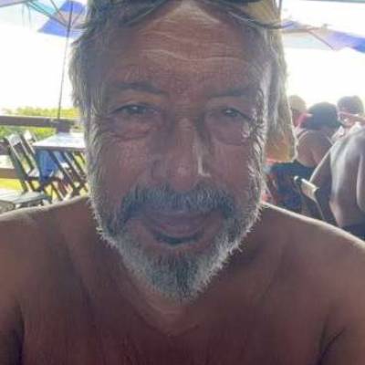  Hombre de 70 años Mataderos