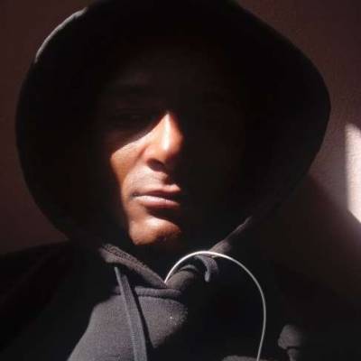  Hombre de 30 años Santo Tome
