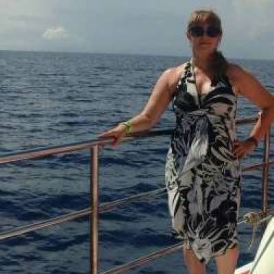 Mujer de 60 años Agronomia 