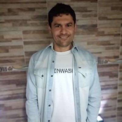  Hombre de 41 años Rafaela