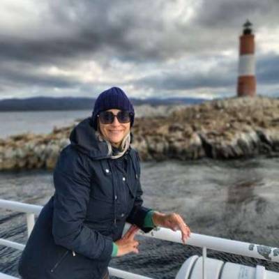  Mujer de 55 años Campana