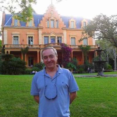  Hombre de 72 años San Nicolas