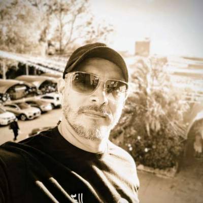  Hombre de 41 años Bucaramanga