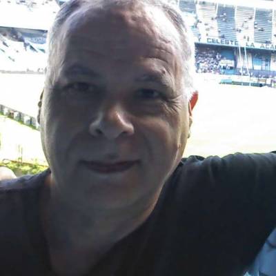  Hombre de 69 años Boedo