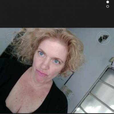  Mujer de 59 años San Martin