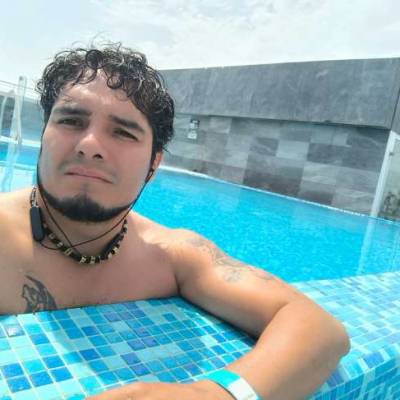  Hombre de 36 años Arequipa