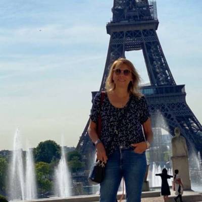  Mujer de 64 años Palermo