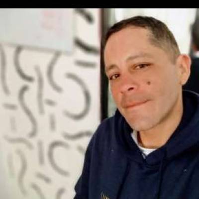  Hombre de 42 años Cuautitlán Izcalli