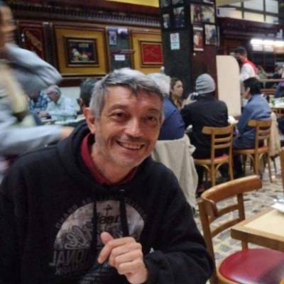  Hombre de 64 años Santa Fe