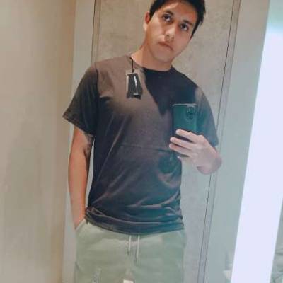  Hombre de 31 años Lima