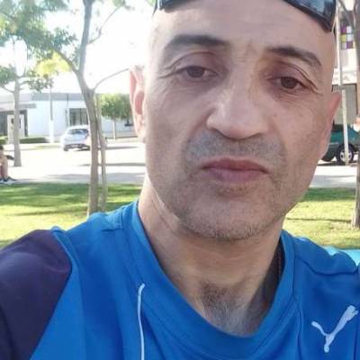  Hombre de 53 años Trenque Lauquen