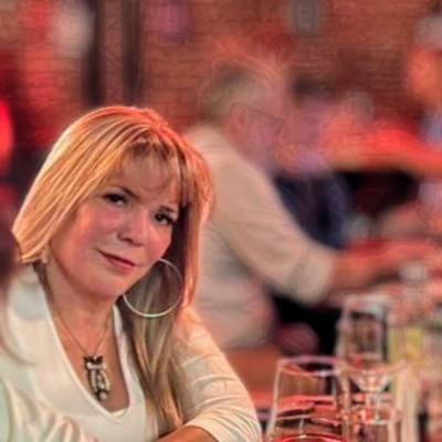  Mujer de 66 años Zarate