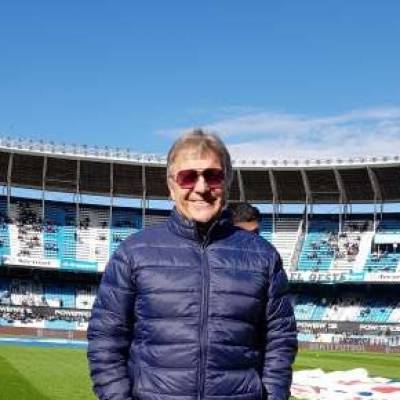  Hombre de 74 años Nuñez