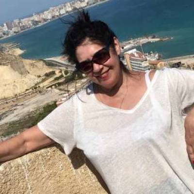  Mujer de 74 años Mataderos