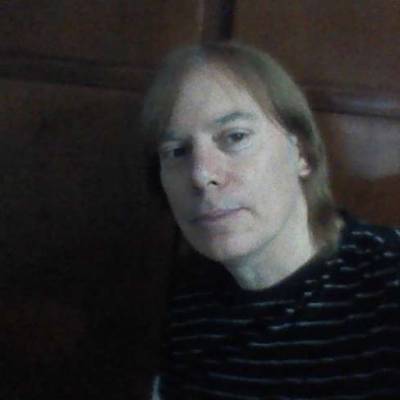  Hombre de 61 años Tres de Febrero